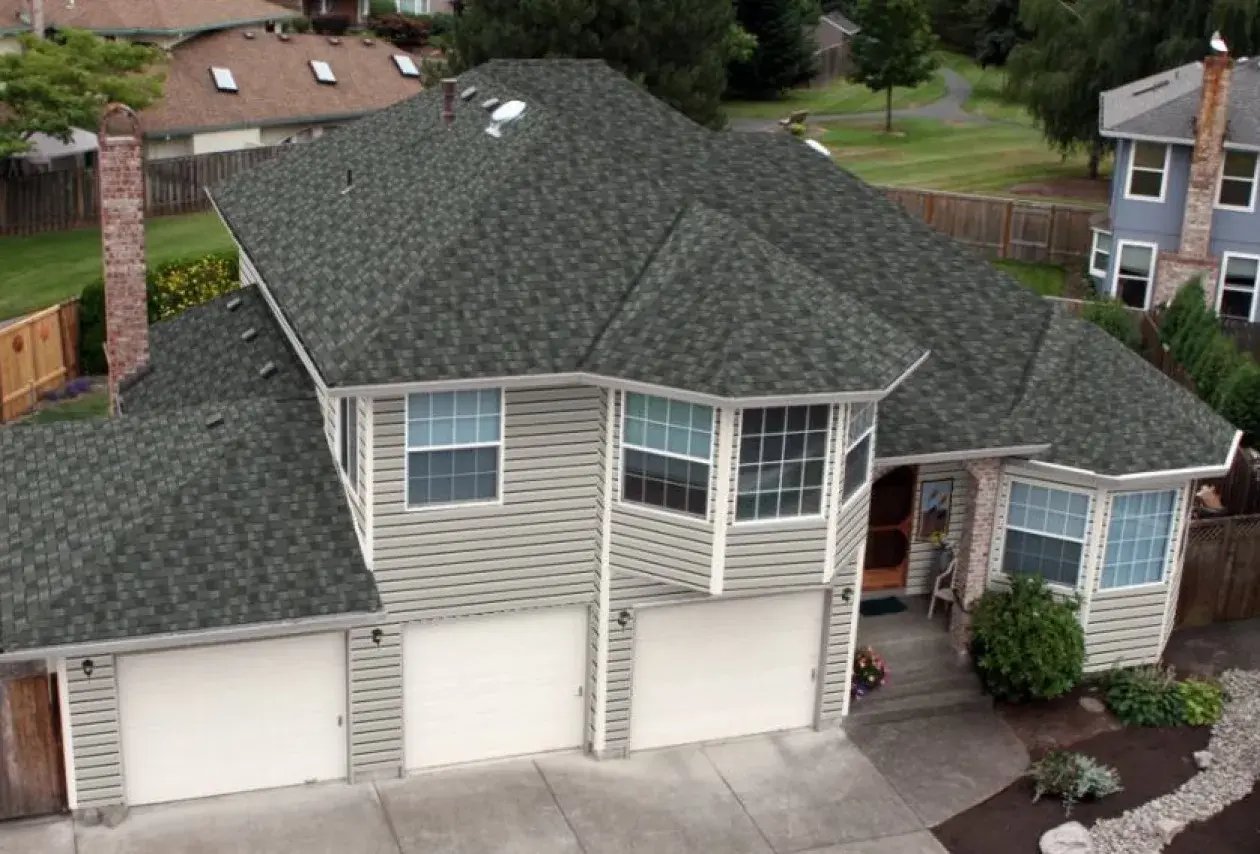 Asphalt Shingle Roof 08