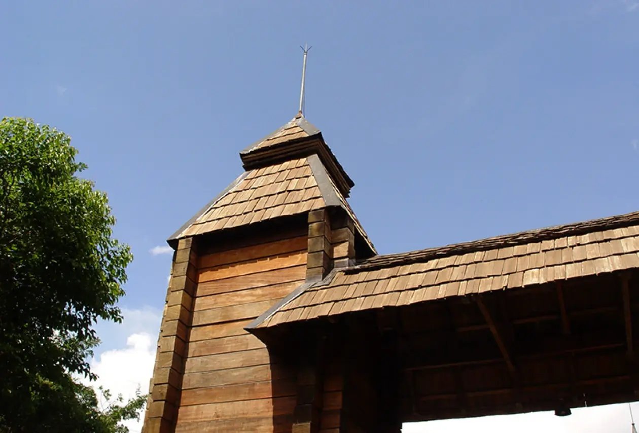 Wood Shingle Gallery 02